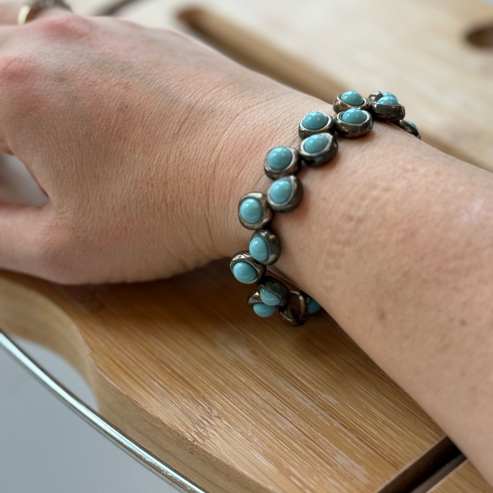 Elegant Turquoise Bracelet